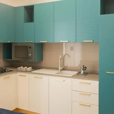 Aparthotel Charme En Bleu 4*