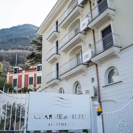 Lägenhetshotell Charme En Bleu Castellammare di Stabia