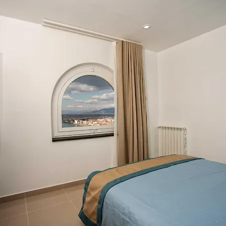 Aparthotel Charme En Bleu 3*