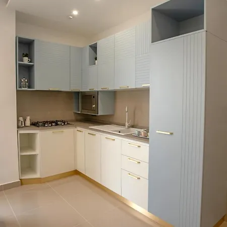 Lägenhetshotell Charme En Bleu 4*