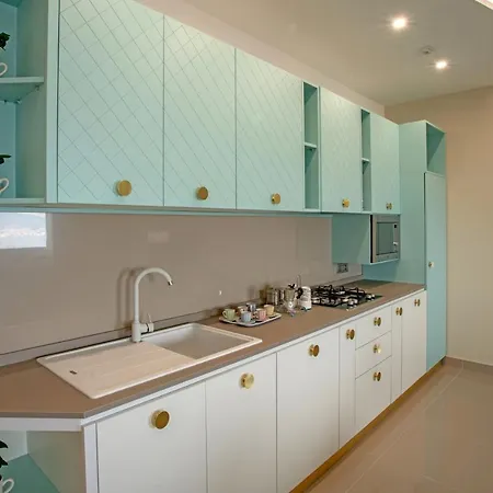 Charme En Bleu Apart Otel 3*