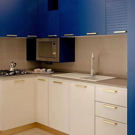 Charme En Bleu Aparthotel 4*